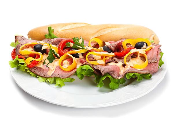 sandwich sanduíche - sandwich delicatessen roast beef beef - fotografias e filmes do acervo
