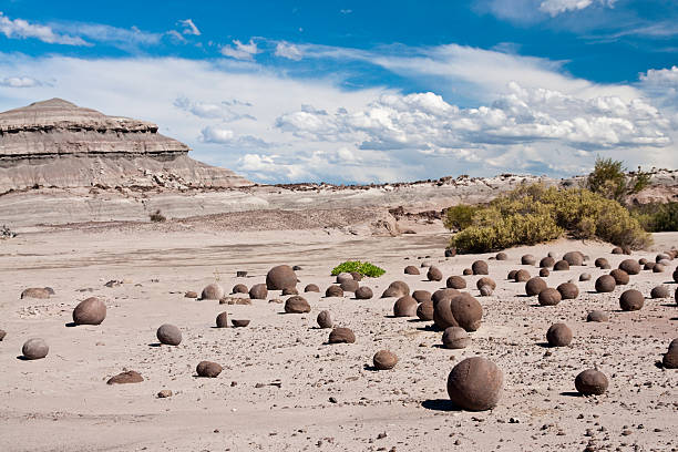 Parque Provincial de Ischigualasto Canonballs, Argentina - foto de acervo