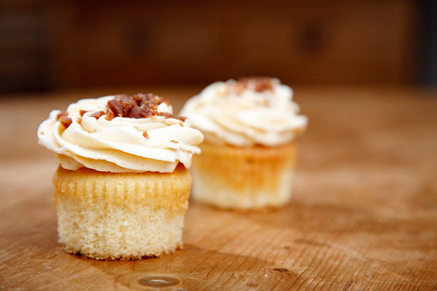 istock two banana and toffee cupcakes 182397789
