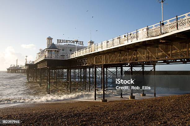 East Pier De Brighton - Fotografias de stock e mais imagens de Brighton - Brighton and Hove - Brighton - Brighton and Hove, Cais - Estrutura Feita pelo Homem, Comemoração - Evento