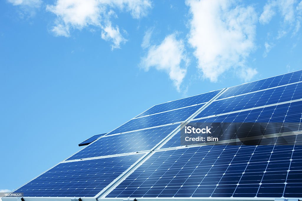 Técnica de Energia Solar - Royalty-free Ao Ar Livre Foto de stock