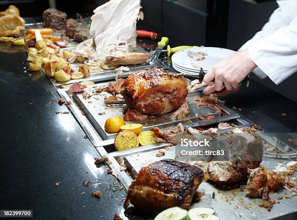 Presunto Carvery Assado - Fotografias de stock e mais imagens de Assado - Assado, Batata Assada, Batatas Preparadas