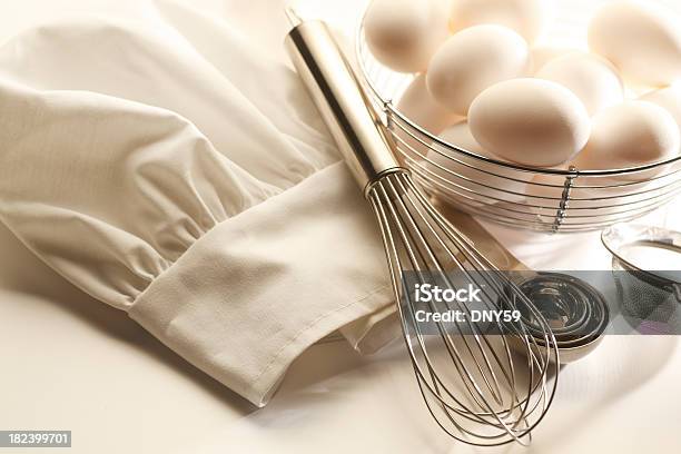 Foto de Assar e mais fotos de stock de Assar - Assar, Aço Inoxidável, Batedor de Ovos de Metal