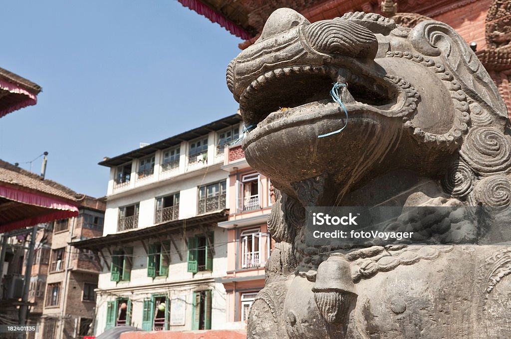 Buddhistische Tempel Schrein Löwen-statue von Nepal, Kathmandu Durbar Square - Lizenzfrei Alt Stock-Foto