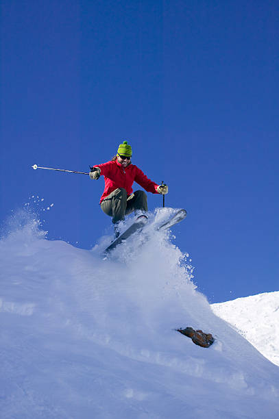 sciatore femminile - skiing powder snow snow telluride foto e immagini stock