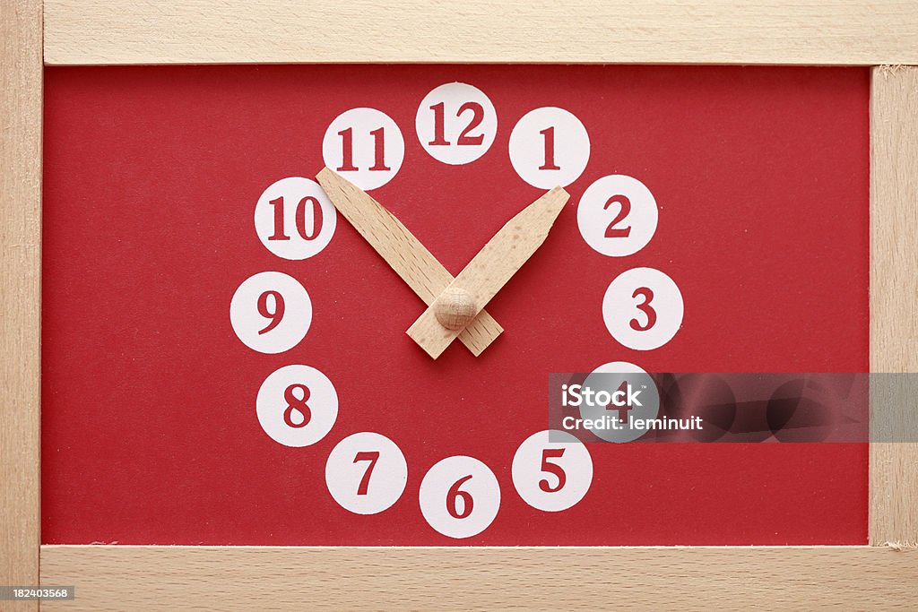 Relógio de madeira - Foto de stock de Brinquedo royalty-free