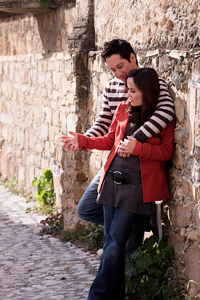 istock Couple outdoors 182404389
