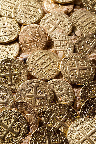 istock Pill of Ancient golden coinage 182404547