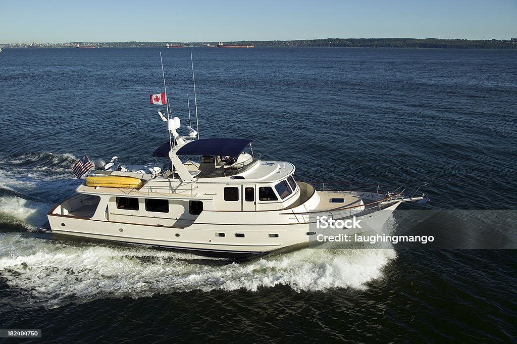 Yate a motor aérea - Foto de stock de Canadá libre de derechos