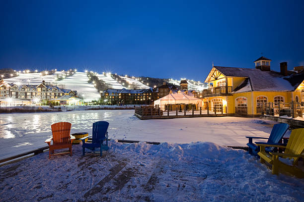 blue mountain resort - blue mountain ontario zdjęcia i obrazy z banku zdjęć