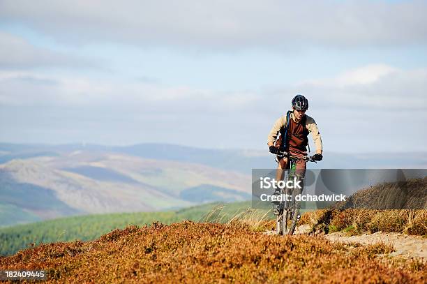 La Moorland Ciclismo Foto de stock y más banco de imágenes de Escocia - Escocia, Andar en bicicleta, Escena rural