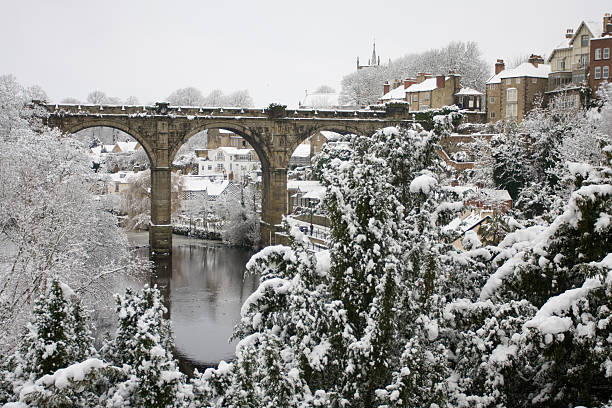 istock Knaresborough Yorkshire England with snow 182409447