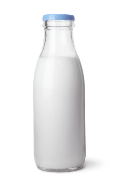 getränke: flasche milch - milk milk bottle bottle glass stock-fotos und bilder