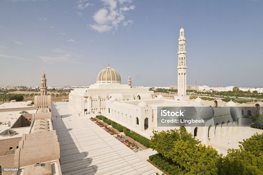 Величественный Mosque в Маскате - Стоковые фото Оман роялти-фри