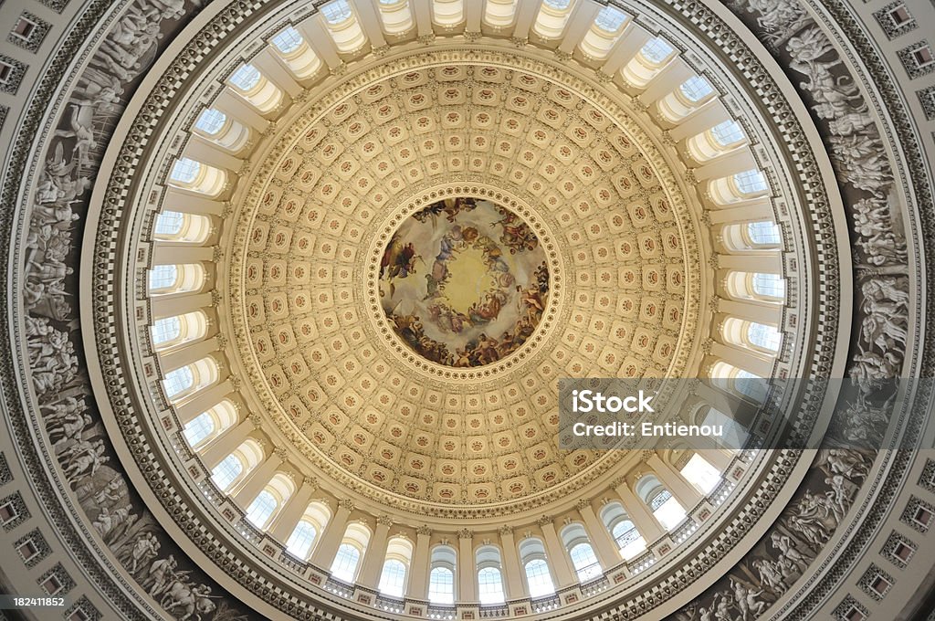 Dentro de Capital Hill Dome - Foto de stock de Arquitetura royalty-free
