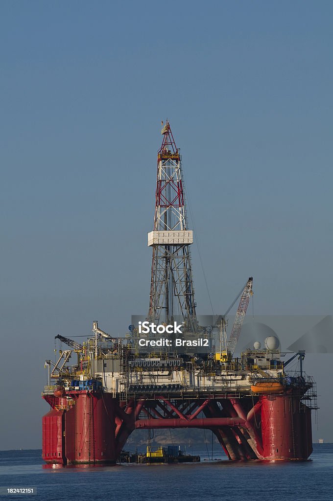 Piattaforma petrolifera - Foto stock royalty-free di Acqua