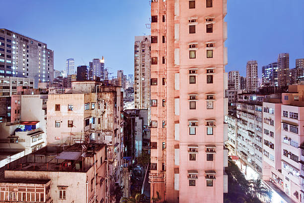 hong kong, china - too small architecture in a row apartment fotografías e imágenes de stock