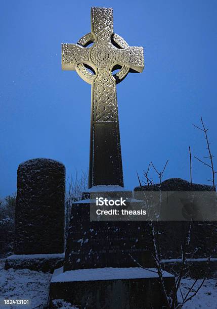 Celtic Cross In An Urban Graveyard Stock Photo - Download Image Now - Carving - Craft Product, Celtic Cross, Celtic Style