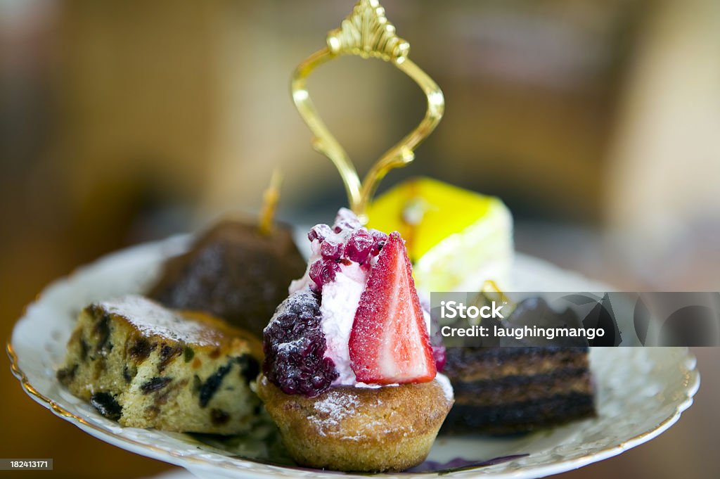 Crostata di fragole dessert - Foto stock royalty-free di Tè del pomeriggio