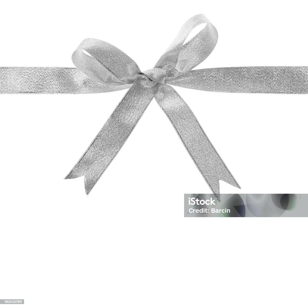 Silver cadeau bow - Photo de Couleur argentée libre de droits