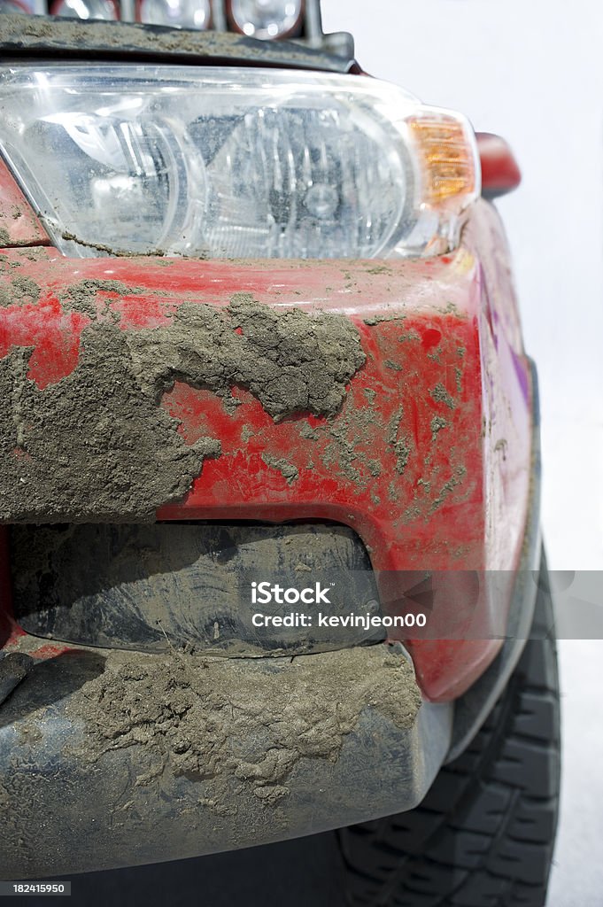 SUV fango - Foto stock royalty-free di 4x4