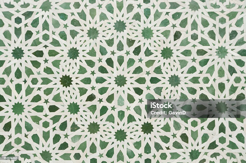 アラビア語のイスラム Zellige モザイクの壁の背景のストックフォト - 模様のロイヤリティフリーストックフォト
