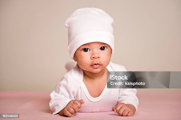 Foto de Linda Bebê e mais fotos de stock de 0-11 meses - 0-11 meses, Bebê, Bebês Meninas