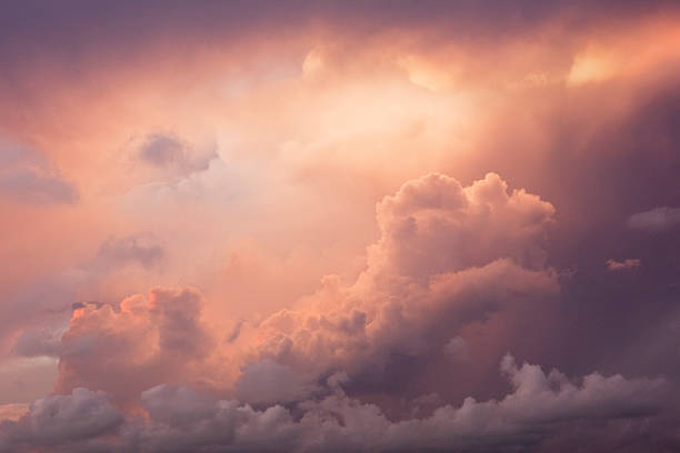istock Sky with pink and orange clouds at sunset 182418625