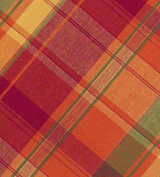 ton en tissu écossais chaud - tablecloth checked yellow textile photos et images de collection