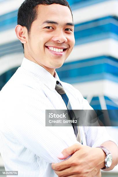 젊은 남자의 인물 사진 아시아판 비즈니스 남자 20-24세에 대한 스톡 사진 및 기타 이미지 - 20-24세, 20-29세, 25-29세