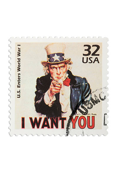 oncle sam timbre avec imprimé militaire usmc xxxl - uncle sam postage stamp recruitment usa photos et images de collection