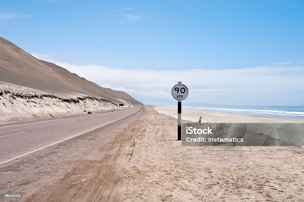 Pazifische Küste von Peru - Lizenzfrei Asphalt Stock-Foto