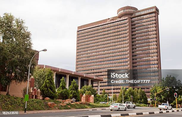 Grattacielo Di Bloemfontein - Fotografie stock e altre immagini di Bloemfontein - Bloemfontein, Traffico, Repubblica Sudafricana