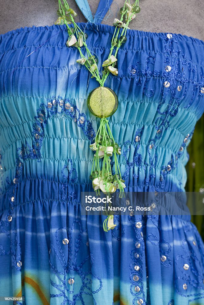 Robe d'été colorées sur Mannequin - Photo de Beauté libre de droits