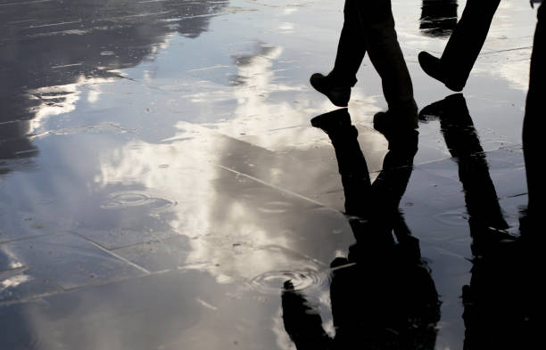 istock Silhouettes of Rain 182425940