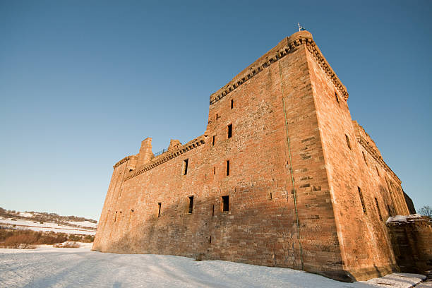 linlithgow pałac, west lothian w szkocji. - linlithgow palace zdjęcia i obrazy z banku zdjęć