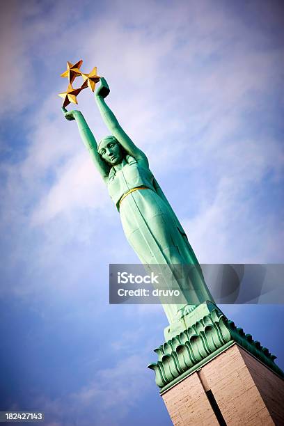 自由の女神像 - 像のストックフォトや画像を多数ご用意 - 像, 正義の女神, 金属 金