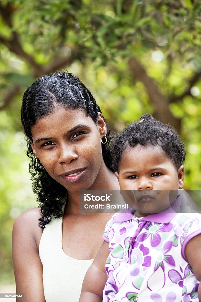 Afro-americana Mãe e filha Retrato - Foto de stock de Adulto royalty-free