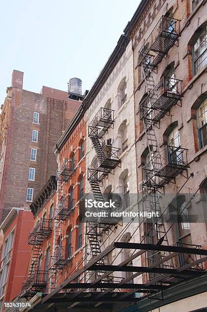건물 화재 여행 뉴욕 0명에 대한 스톡 사진 및 기타 이미지 - 0명, 강철, 건물 정면