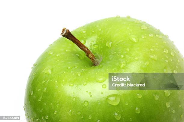 Green Apple With Droplet Stock Photo - Download Image Now - Apple - Fruit, Bright, Brightly Lit