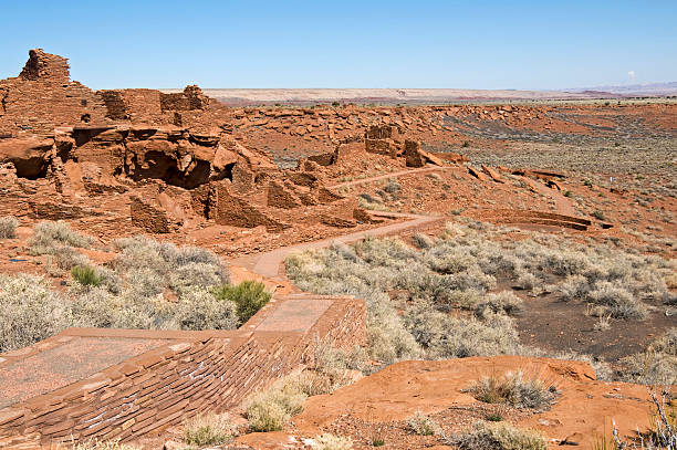 istock Stairs to ruins of Native American structures 182433665