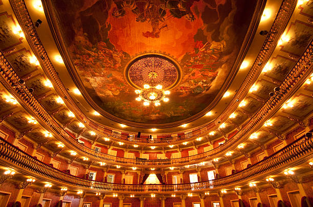 классический театр оперы - opera opera house indoors classical style стоковые фото и изображения
