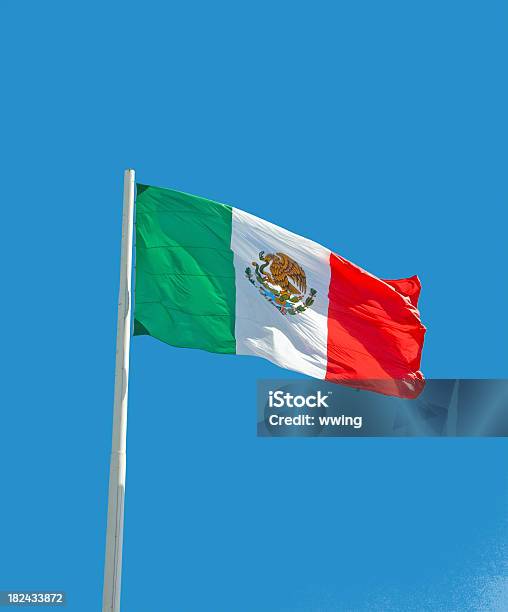 Foto de Bandeira Mexicana e mais fotos de stock de América Latina - América Latina, Azul, Bandeira