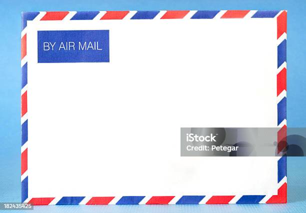 Пустой Airmail Конверт — стоковые фотографии и другие картинки Авиапочта - Авиапочта, Без людей, Бумага