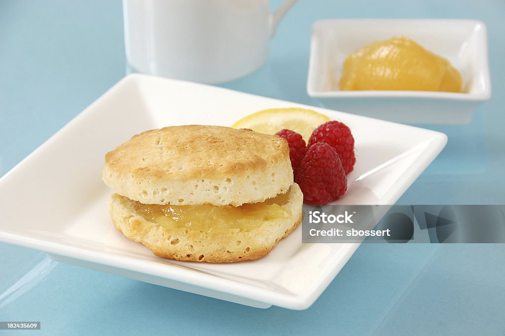 Biscuit au babeurre avec Crème au citron - Photo de Aliment libre de droits
