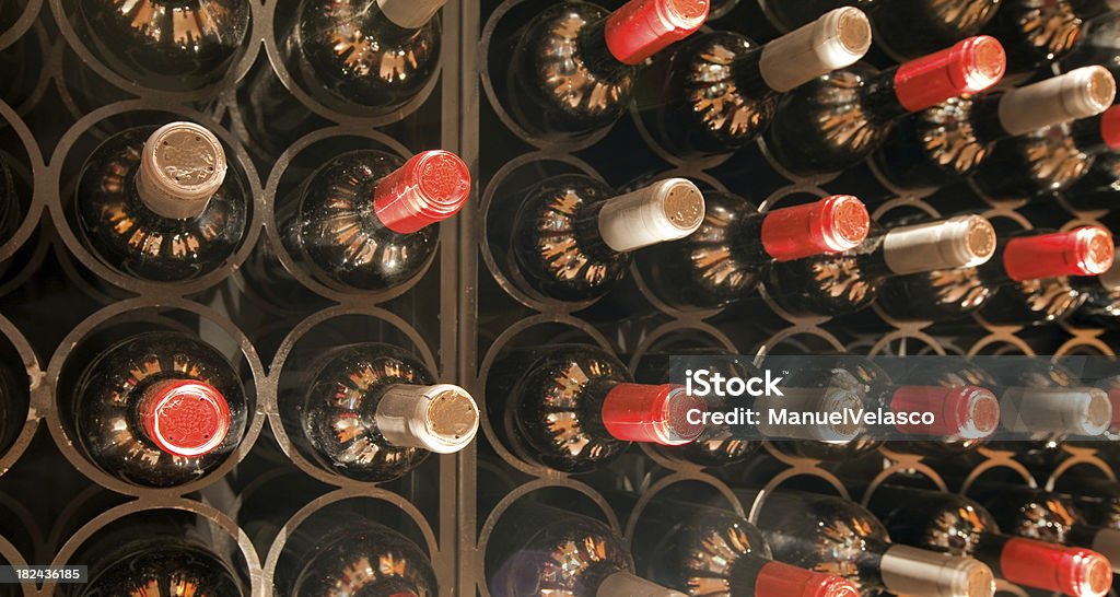 Botellero - Foto de stock de Botella libre de derechos