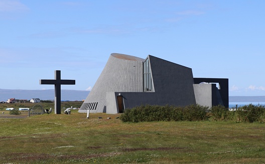 Small church (Strandarkirkja) on Icelandic coast (Reykjanes peninsula).