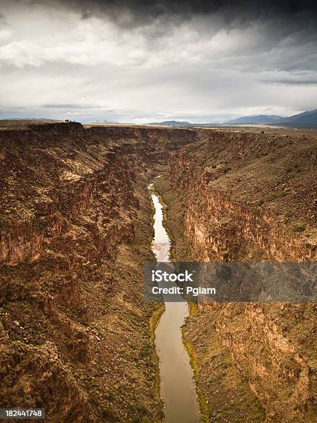 Garganta Del Río Grande Foto de stock y más banco de imágenes de Acantilado - Acantilado, Barranco, Cañón - Tipo de Valle