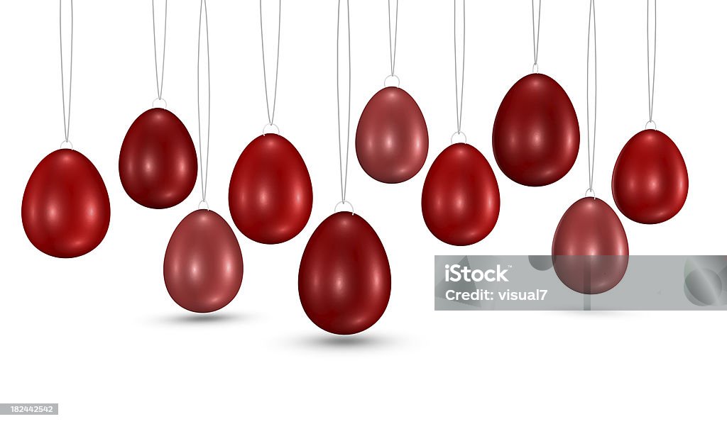Punhado de vermelho ovos de Páscoa pendurados em uma cadeia - Royalty-free Azul Foto de stock