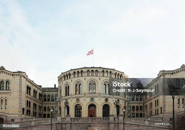 Parlamento Di Oslo - Fotografie stock e altre immagini di Norvegia - Norvegia, Palazzo del Parlamento, Architettura